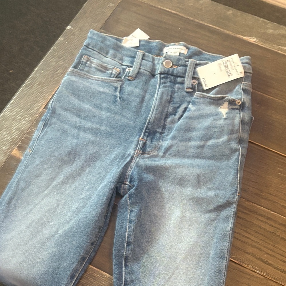 Good American Light Blue Ripped Jeans